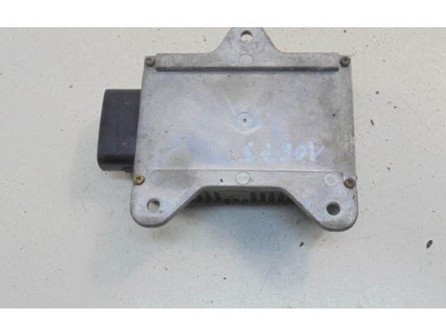 Блок управления двигателем Блок управления MD340897, MD340897 Mitsubishi Space Runner