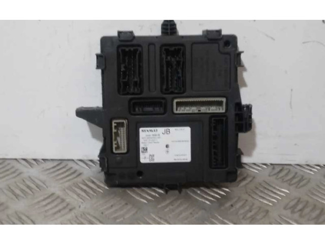 Модуль управления BSM 284B19561R Renault Clio V