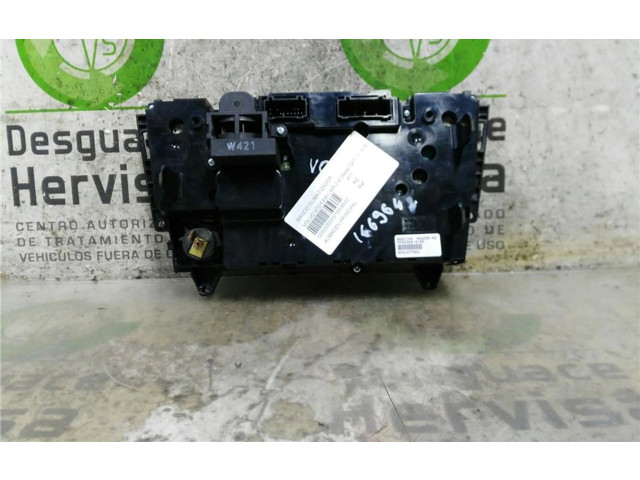 Блок управления климат-контролем 8697140, 0070010 Volvo V70