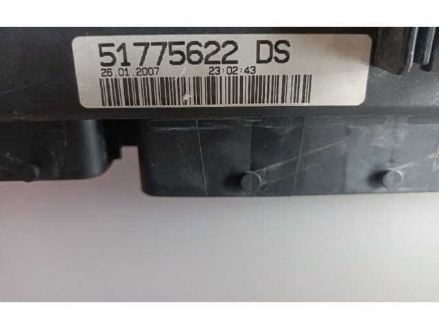  Pojistková skříňka 51775622DS   Fiat Punto (188) 1999