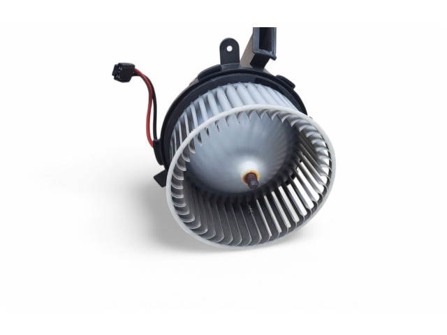 Вентилятор печки X6553 Audi Q5 SQ5