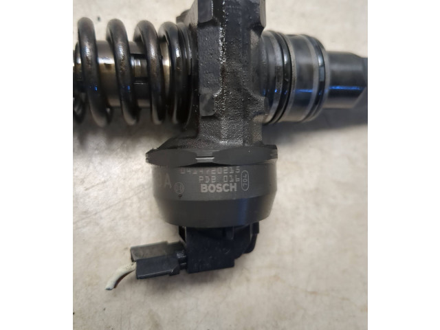 Форсунка 0414720215 Audi A3 S3 A3 Sportback 8P CAYC