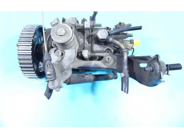 Топливный насос