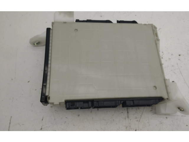 Блок предохранителей 89221F4130 Toyota C-HR