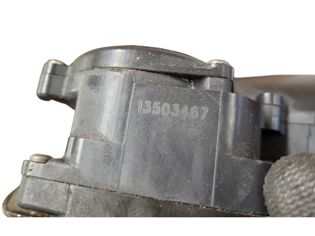 Zámek zadních dveří 13503467   Opel Insignia A 2009