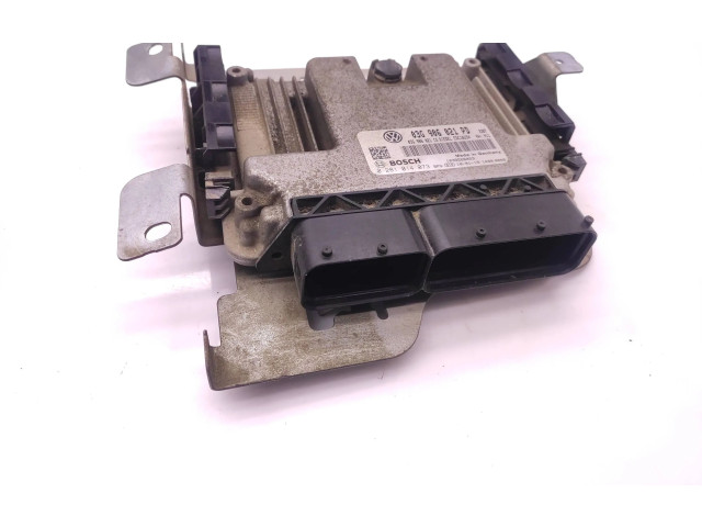 Řídící jednotka 03G906021PD, 03G906021CG Volkswagen Caddy 2008