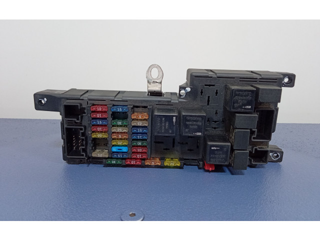 Блок предохранителей  8678449, 8678449   Volvo V70    