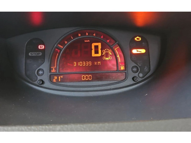 Přístrojová deska Renault Modus 2006 P8200495308-F, IMPRK1383241