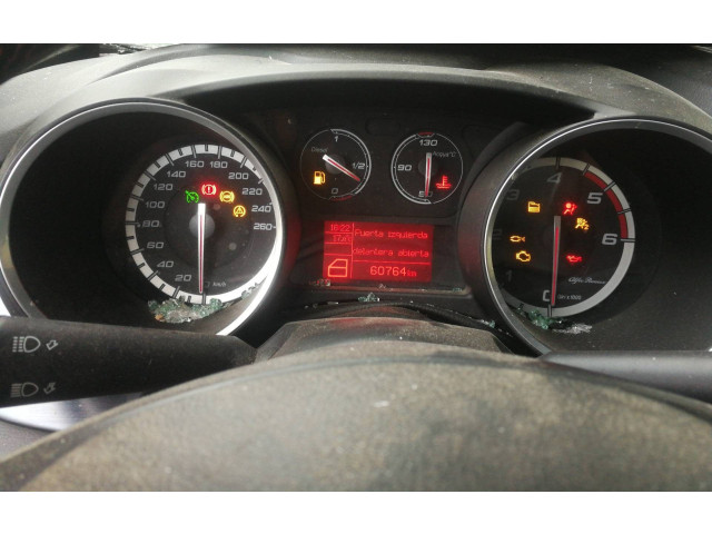 Панель приборов 50516478 Alfa Romeo Giulietta