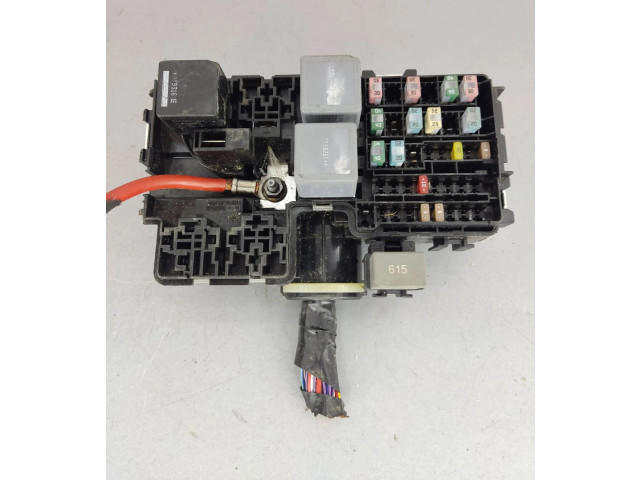 Блок предохранителей 31384034, 1009740 Volvo XC90