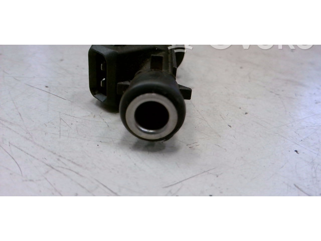 Форсунка 52503038, 25313846 Opel Meriva A