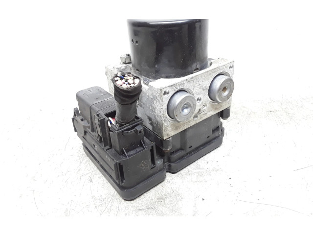 Блок АБС 30681619 Volvo V70 2008 - 2013 года