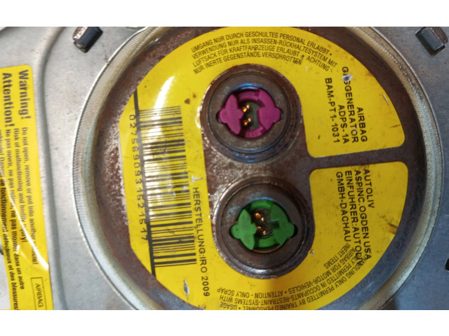 Подушка безопасности водителя 8623349, 8623349   Volvo C30