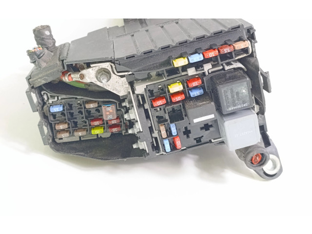 Блок предохранителей 6G9T14A076 Volvo V70