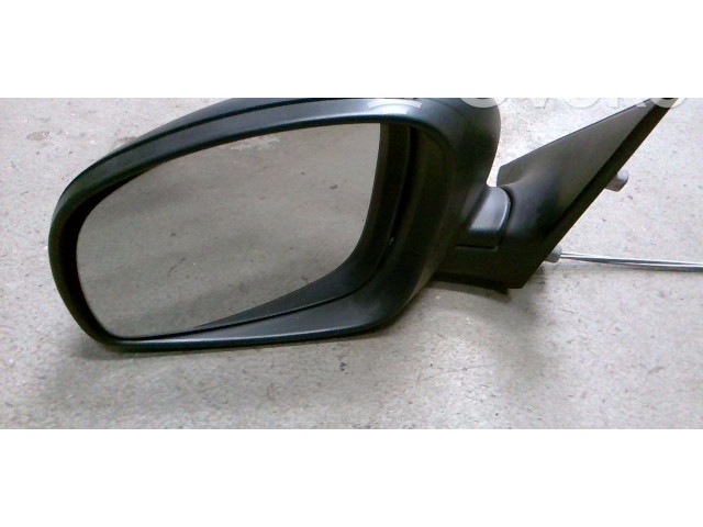 Зеркало электрическое Skoda Fabia Mk2 (5J) 2007 - 2014 года