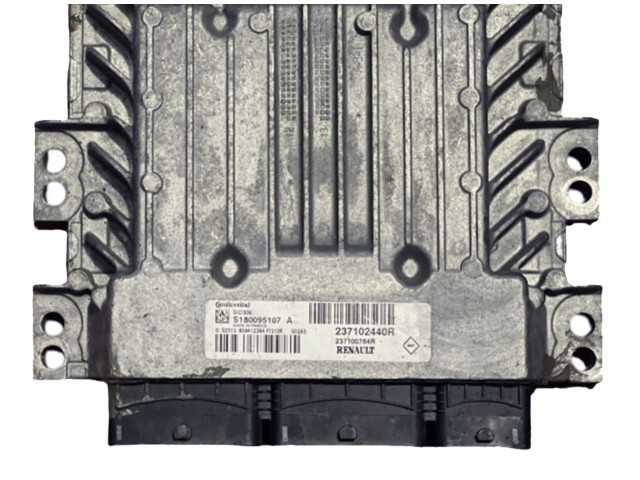 Блок управления двигателя 237102440R, S180095107A   Dacia Duster