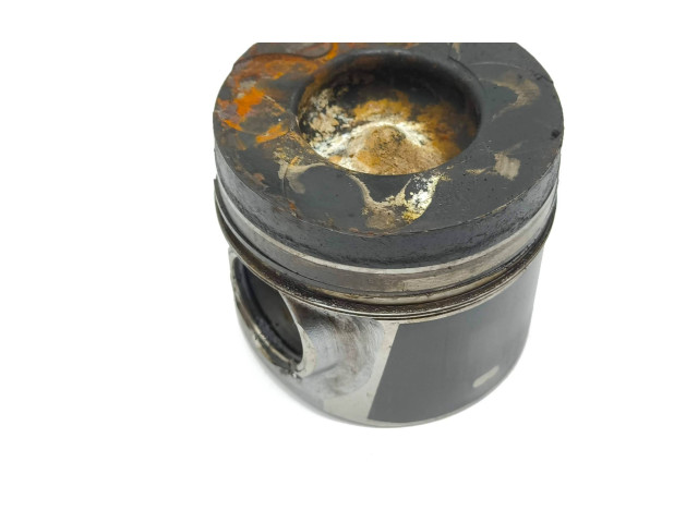 Поршень D5244T15 81L123 Volvo XC60