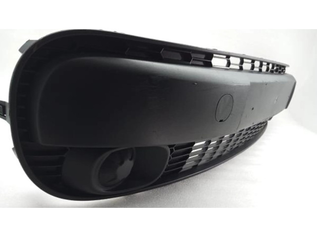 Передняя решётка Fiat 500L 2013- года 735522417