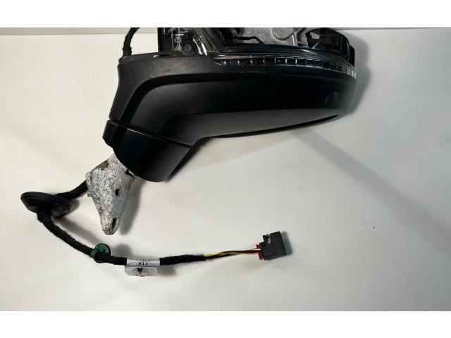 Zpětné zrcátko  Volkswagen Tiguan 2020  5NB857501AB  