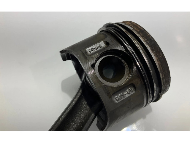 Píst Mercedes-Benz E W211 648.961