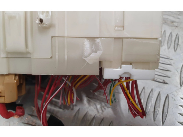   Pojistková skříňka 243802061R   Renault Megane E-Tech 2023