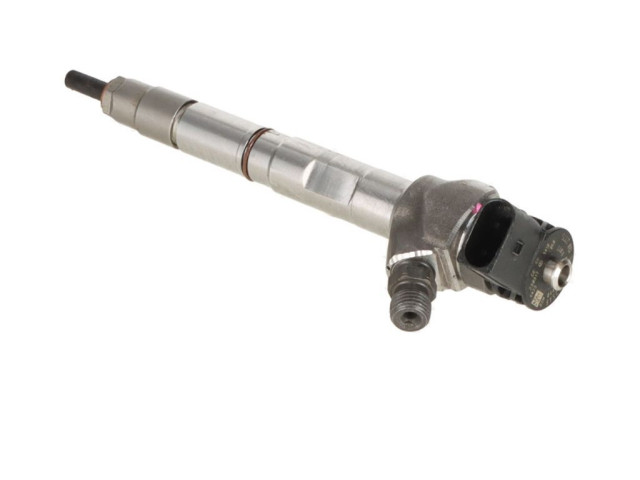 Форсунка 05L130277S Audi Q3 F3