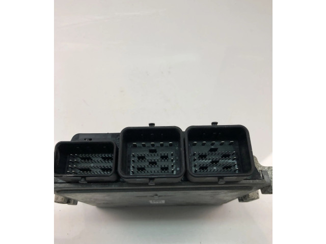 Блок управления двигателя 30788975, NO1166   Volvo V70