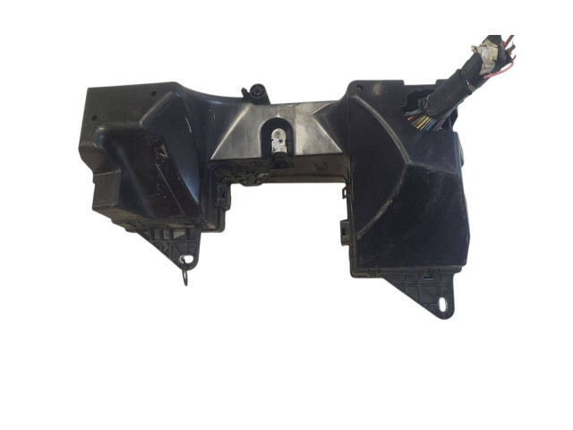 Блок предохранителей 8X2T14A003AA Jaguar XF X250