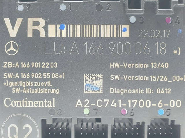 Блок комфорта A1669000618, A1669012203 Infiniti Q30