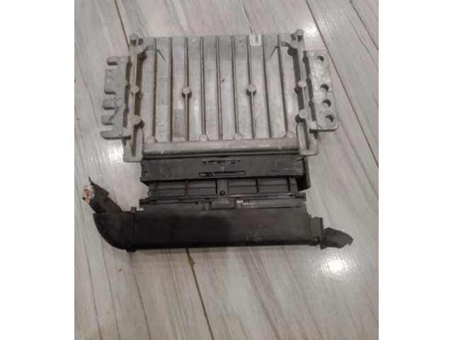 Блок управления двигателем Блок управления 8200044443 Renault Twingo I