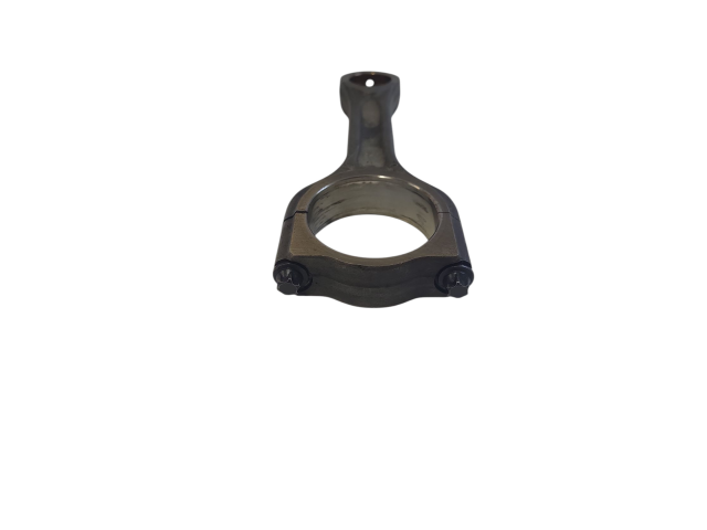 Шатун      Volvo V50  