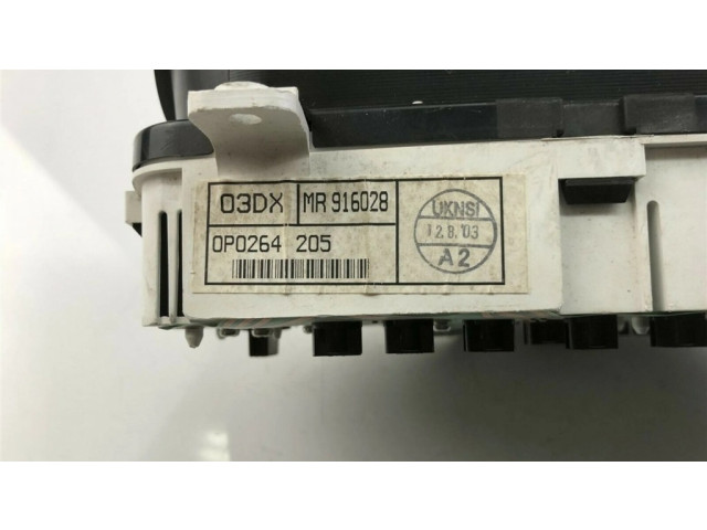 Панель приборов MR916028, S943 Mitsubishi Carisma