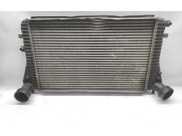 Интеркулер 1K0145803A Audi A3 S3 8P