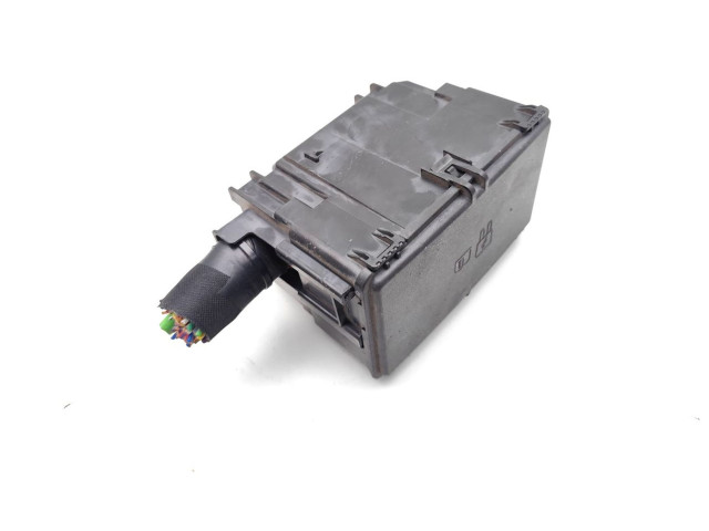 Блок предохранителей KU5T-14A003-GA Ford Transit Custom