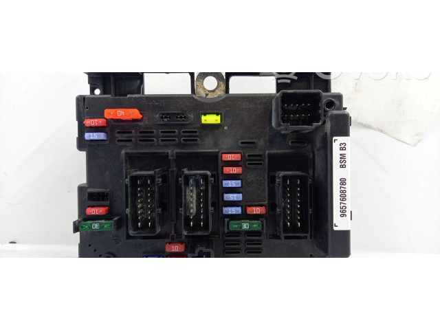 Pojistková skříňka Řídící jednotka BSM 9657608780   Peugeot 206+ 2011