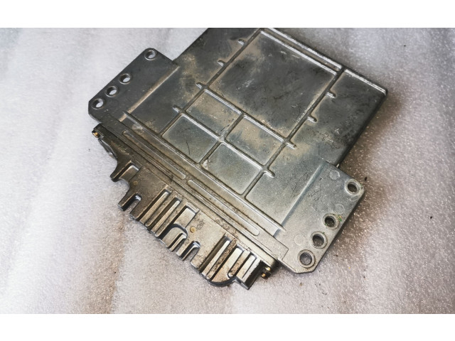 Řídící jednotka 0281001333, P04686757 Chrysler Voyager 1999