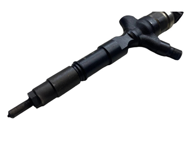 Vstřikovač 2367030400 Toyota Land Cruiser (J150)