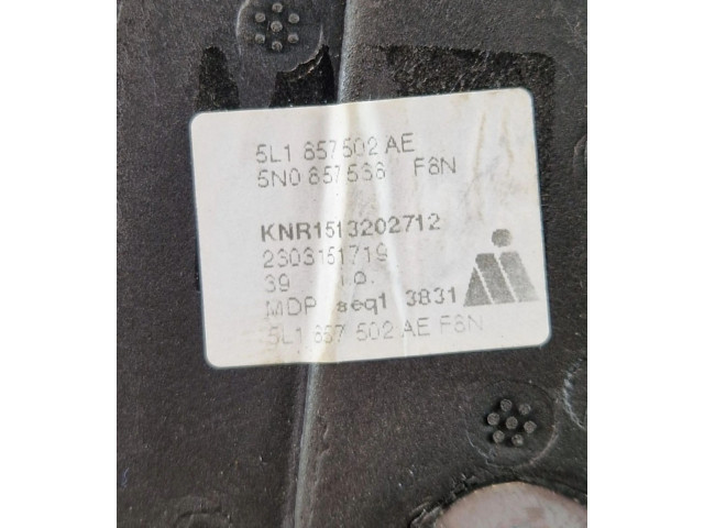 Зеркало электрическое Skoda Yeti (5L) 2009 - 2017 года