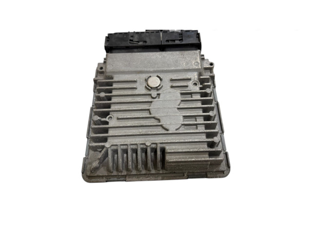 Řídící jednotka 03L906023CT, 5WP42631AA Volkswagen Caddy 2010