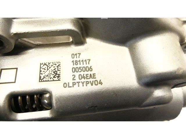 Масляный насос 04E115109S Audi A3 S3 8V