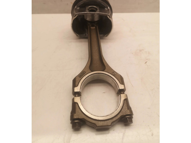  Поршень с шатуном Bwa 03H065P  Volkswagen PASSAT CC  