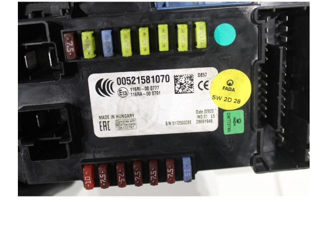 Блок предохранителей 00521581070 Jeep Renegade