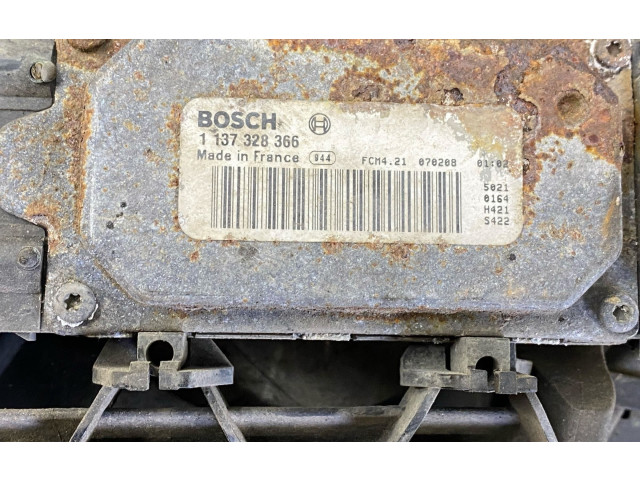 Вентилятор радиатора     3M5H8C607UG, 1137328366    Volvo C30 