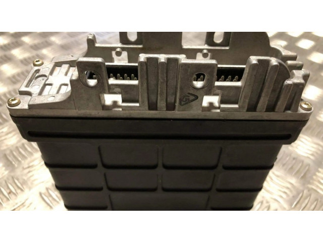 Řídící jednotka 039906024A, 00CH011505 Audi 80 90 S2 B4 1995