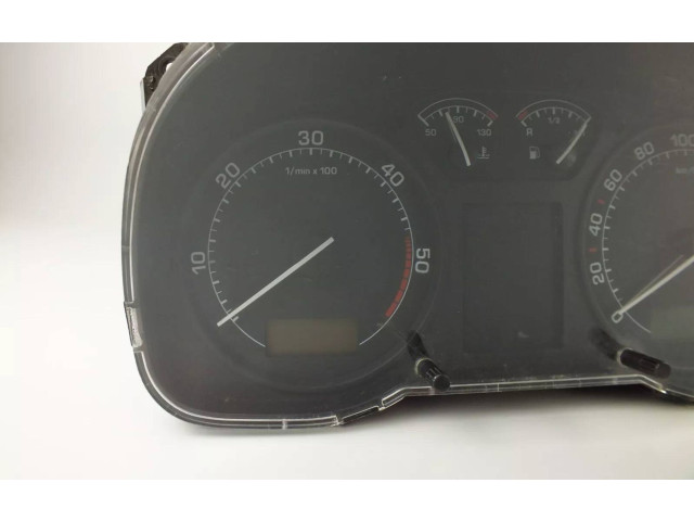 Панель приборов 1U0920811J   Skoda Octavia Mk1 (1U)       