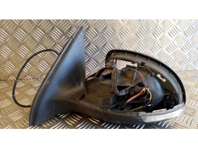 Zpětné zrcátko  levé Volkswagen Tiguan 2012  5N1857501AE  