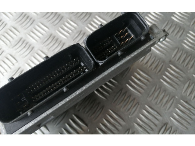 Блок управления двигателя 047906033H, 5WP40179 Skoda Fabia Mk1 (6Y)