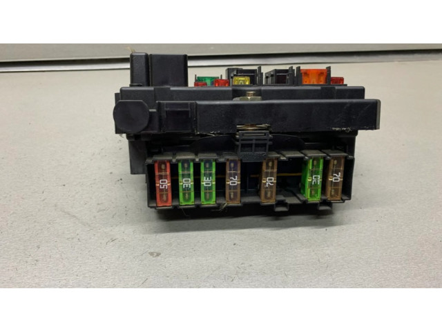 Блок предохранителей 9650664180, BSMB2 Peugeot 307