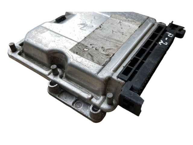 Řídící jednotka 0281010747, 9643524880 Peugeot 307 2005