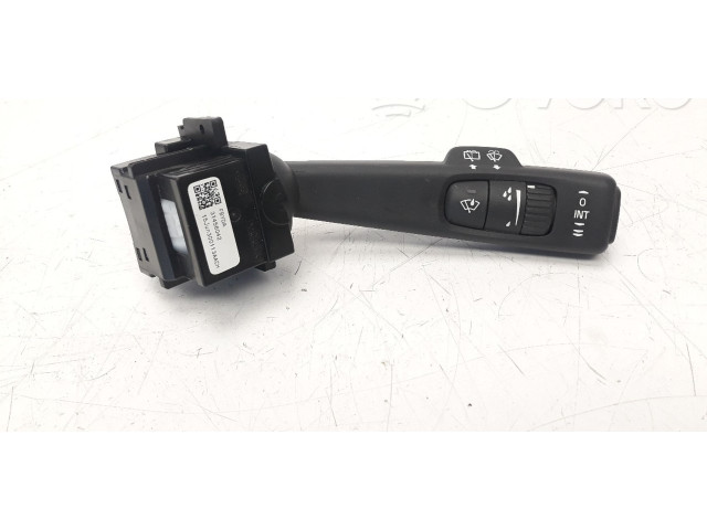 Ручка стеклоочистителей 31456042   Volvo V60